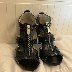 9.5 Black Micheal Kors heels